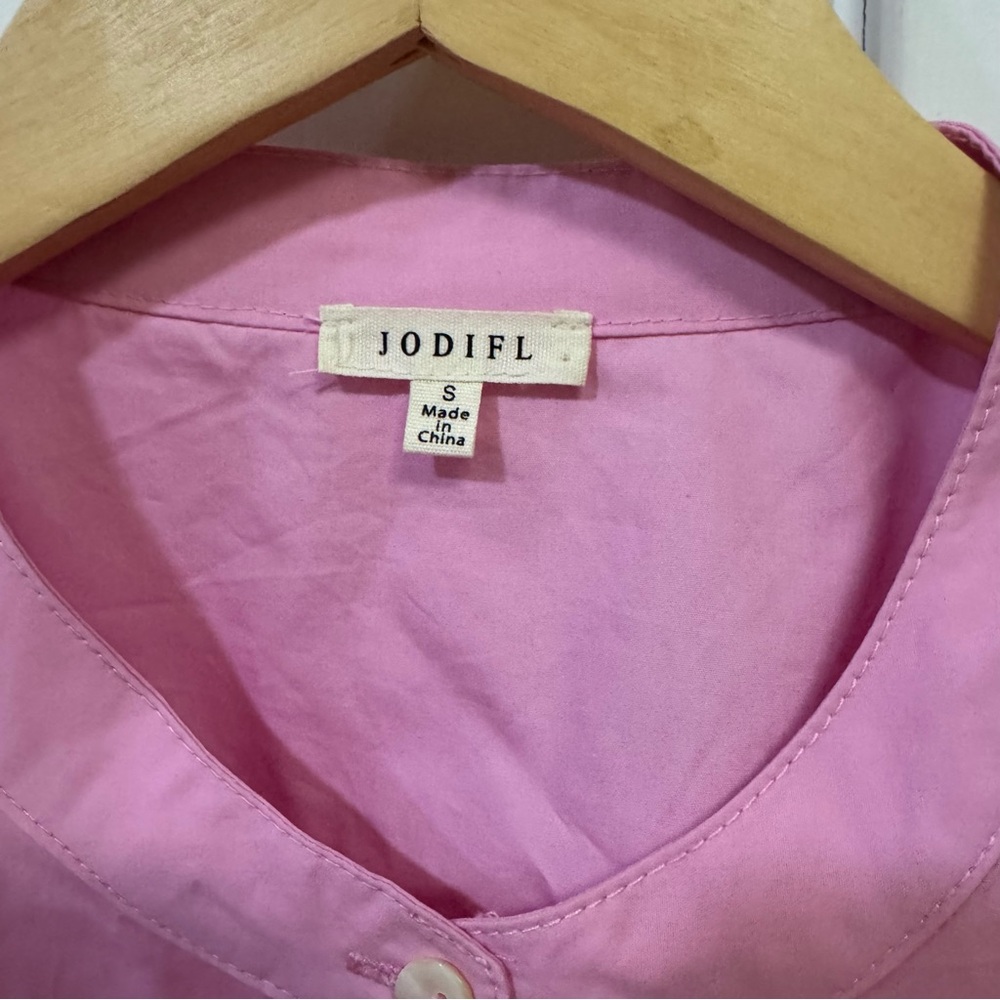 JODIFL Light Pink Button-Up Blouse - Picture 2 of 8